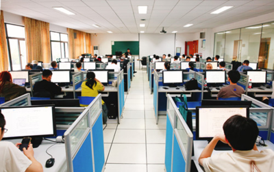 蒼南縣中小學教育信息化領導力提升及網絡安全培訓班在西湖校區順利舉辦